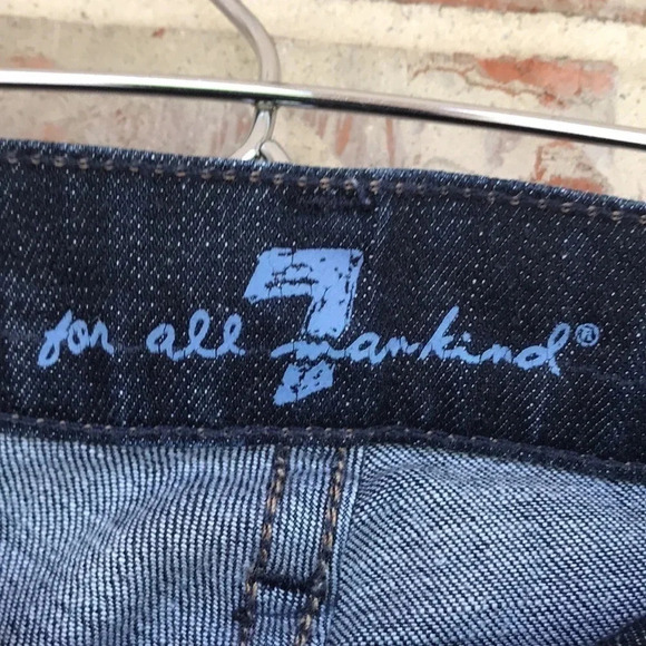 7 For All Mankind Dark Wash Dojo Crop Jeans - Picture 6 of 12